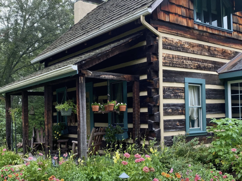 Sun and Cricket Bed & Breakfast